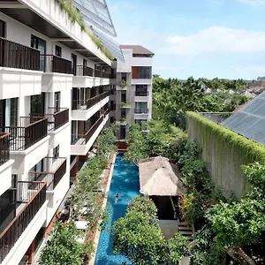 Jambuluwuk Oceano 5*, Seminyak Indonesien